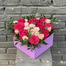 Цветочная композиция из Розы в коробке в Кривянской