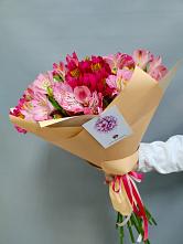 Букет цветов из:  Альстромерии #REPLACE_PRED# Кривянской