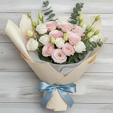 Букет цветов из:  Лизиантусы #REPLACE_PRED# Кривянской