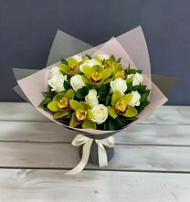 Букет цветов из:  Орхидеи и Розы #REPLACE_PRED# Кривянской