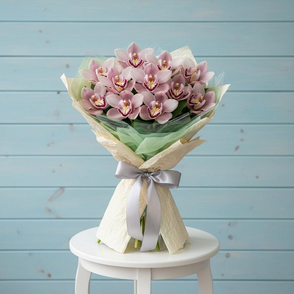 Букет цветов из: Орхидеи и Розы в Кривянской