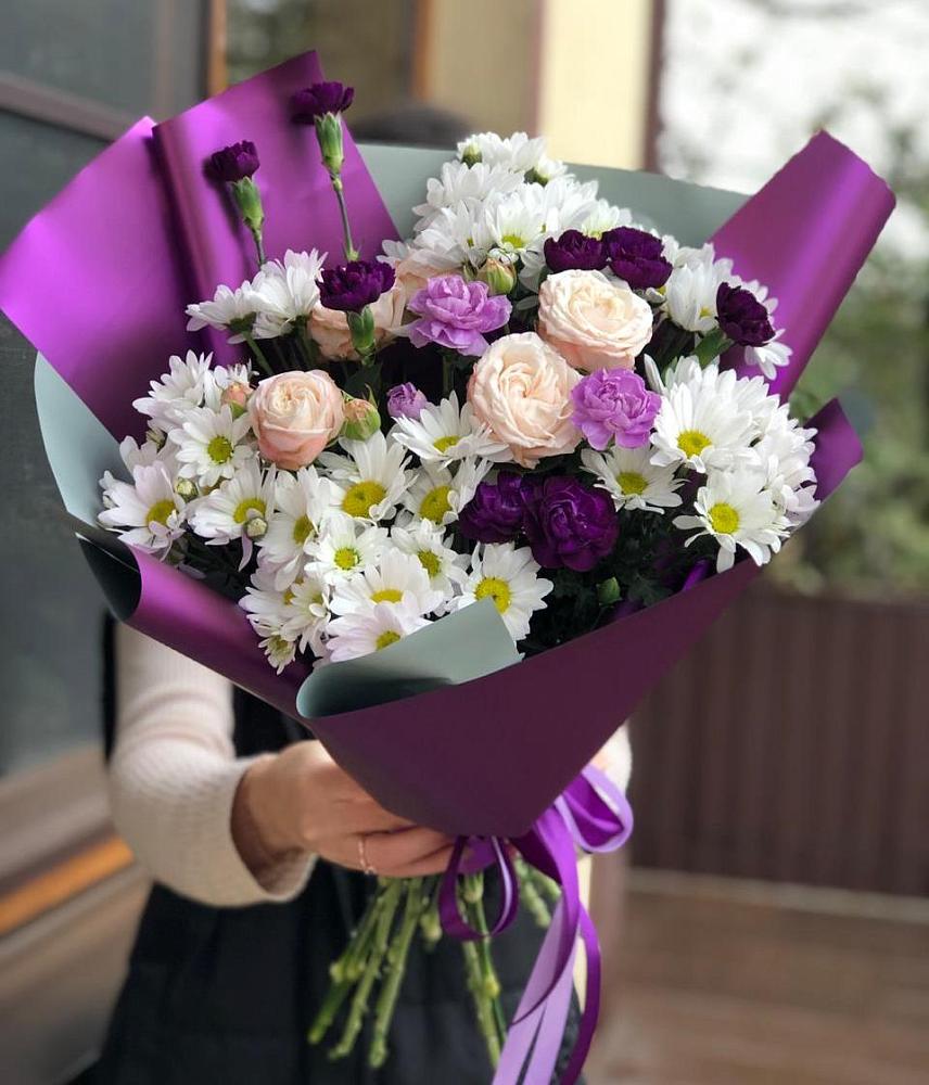 Букет цветов из: Хризантемы, Гвоздики и Розы в Кривянской