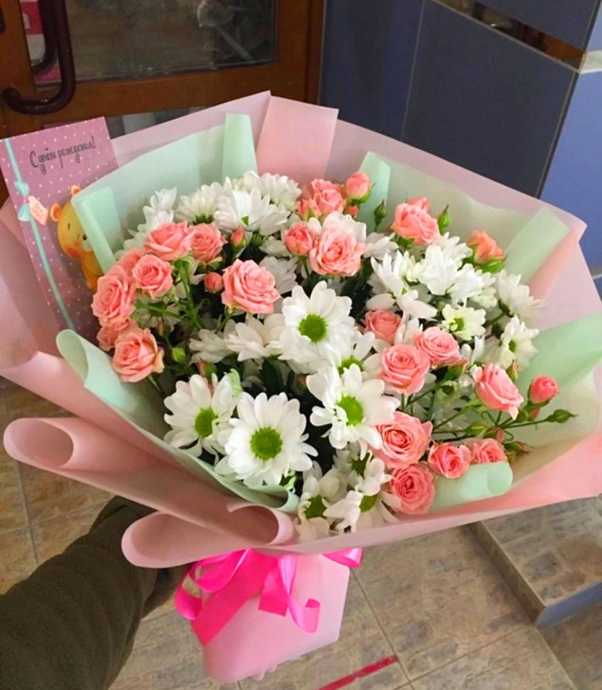 Букет цветов из: Розы и Хризантемы в Кривянской