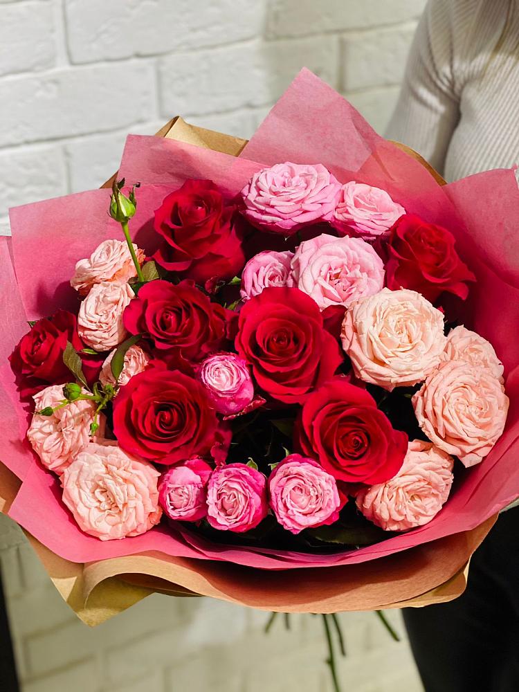 Букет цветов из: Розы в Кривянской