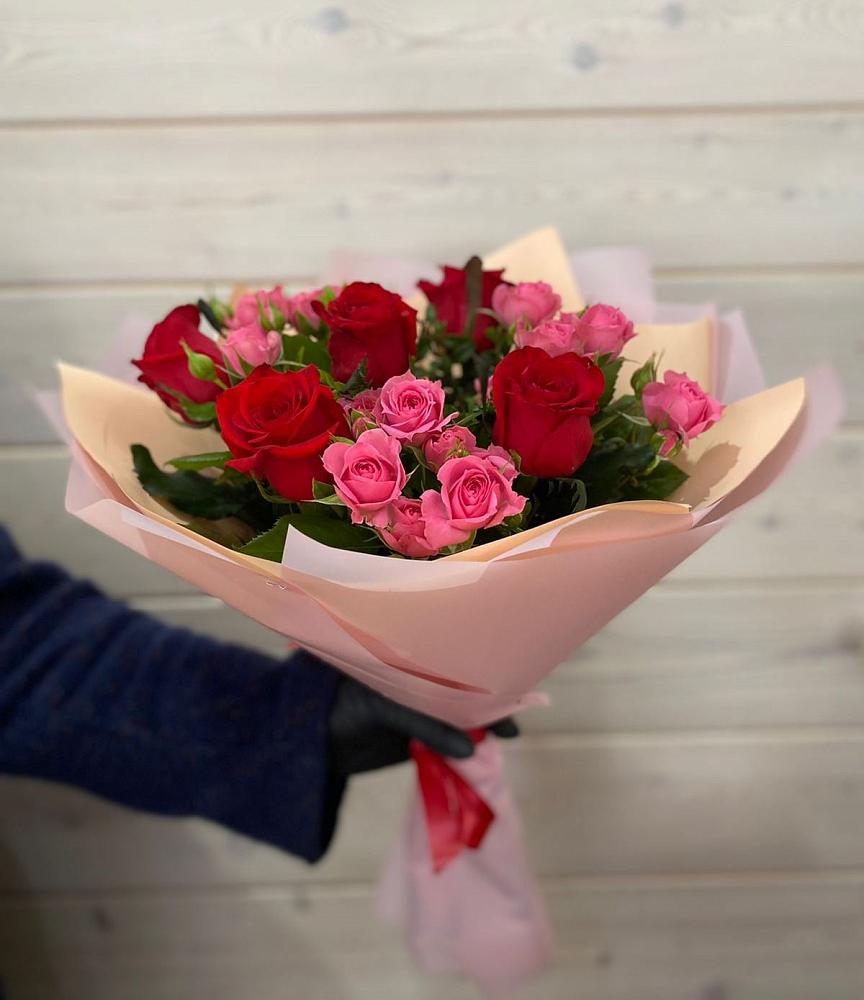 Букет цветов из: Розы в Кривянской