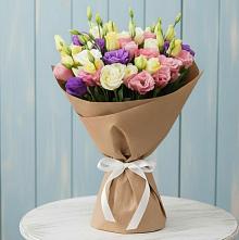 Букет цветов из:  Лизиантусы в Кривянской