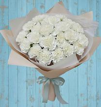 Букет цветов из:  Гвоздики в Кривянской