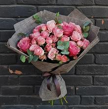 Букет цветов из:  Розы в Кривянской